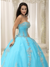 Sweetheart Appliques and Beaded Decorate Quinceanera Dress