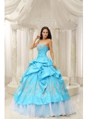 Quinceanera Dress Embroidery Decorate With Organza