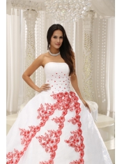 Quinceanera Dress Beautiful Embroidery White Ball Gown For Formal Evening Taffeta and Organza