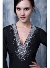 Prom Dress Black A-line V-neck Brush Train Chiffon Beading