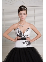 Prom Dress Black and White Ball Gown V-neck Floor-length Tulle Embroidery