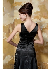 Prom Dress Black Column V-neck Brush Train Taffeta Sequins