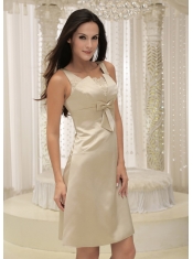 Prom Dress Strapless Champagne Appliques Decorate Bust Knee-length Bowknot
