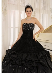Quinceanera Dress Appliques Decorate On Taffeta Strapless Black