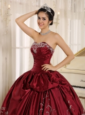 Quinceanera Dress Custom Made Beaded and Embroidery Decorate Black and Wine Red
