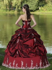 Quinceanera Dress Custom Made Burgundy  Party Wear With Satin Embroidery Decorate