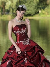 Quinceanera Dress Custom Made Burgundy  Party Wear With Satin Embroidery Decorate