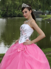 Quinceanera Dress Embroidery Decorate Rose Pink With Strapless Skirt