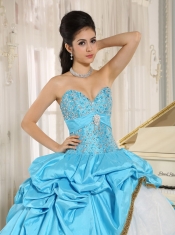 Quinceanera Dress Sweetheart Beaded and Pick-ups For Aqua Blue and White Ruffled Layers