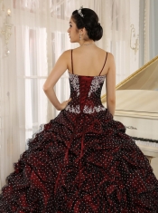 Quinceanera Gowns Special Fabric Pick-ups Spagetti Straps Appliques Decorate