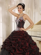 Quinceanera Gowns Special Fabric Pick-ups Spagetti Straps Appliques Decorate