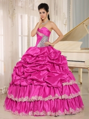2013 Luxurious Hot Pink Quinceanera Dress With Beaded Appliques and Pick-ups For Custom Made
