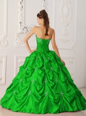 Elegant Green Ball Gown Strapless Quinceanera Dress with Taffeta Appliques and Beading