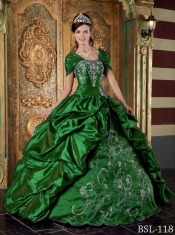 Elegant Green Ball Gown Strapless Quinceanera Dress with Taffeta Embroidery Quinceanera Dress