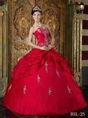 Elegant Red Ball Gown Sweetheart Floor-length Taffeta Appliques Quinceanera Dress