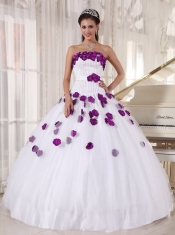 Sleevless  Strapless With Floor-length Beading and Hand Made Flowers For Quinceanera Dress In 2013