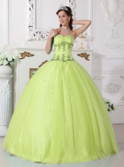 Yellow Green Ball Gown Sweetheart Elegant Tulle and Taffeta Beading Quinceanera Dress