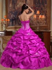 2014 Impressive Strapless Fuchsia Ball Gown Floor-length Appliques Taffeta Beautiful Quinceanera Dress
