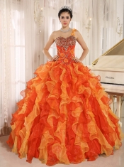 2014 Lace-up Orange One Shoulder Beaded Spring Custom Made Decorate Ruffles Quinceanera Dress