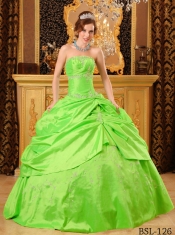2014 Spring Green Taffeta Ball Gown Strapless Floor-length Cheap Quinceanera Dresses