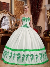 Appliques White and Green Sweetheart Beautiful Taffeta Ball Gown Dress