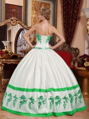 Appliques White and Green Sweetheart Beautiful Taffeta Ball Gown Dress