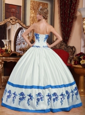 Classical Colourful Sweetheart With Taffeta Appliques Quinceanera Dress