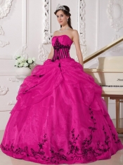 Coral Red and Black Ball Gown Strapless Quinceanera Dress with Organza Appliques