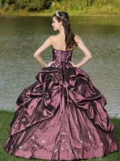 Custom Size Strapless Appliques Ball Gown Dress with Beaded Decorate in Burgundy