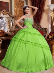 Cute Spring Green Ball Gown Sweetheart With Taffeta Appliques For Classical Quinceanera Dresses