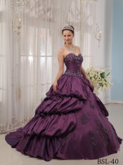 Discount Purple Ball Gown Sweetheart With Court Train And Appliques Quinceanera Dress