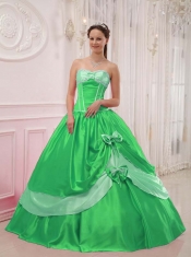 Elegant Ball Gown Sweetheart 15th Birthday Dresses Satin Appliques with Beading