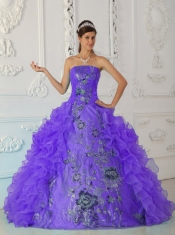 Exquisite Ball Gown Strapless Pretty Quinceanera Dresses with Embroidery Purple
