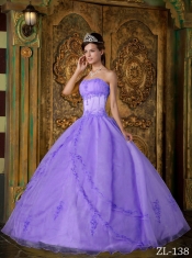 Fashionable Discount Quinceanera Dress In Lavender Ball Gown Strapless With Appliques