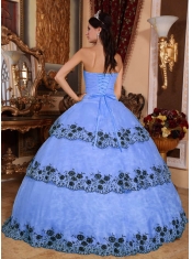 Lilac Ball Gown Strapless 15th Birthday Dresses Organza Lace Appliques