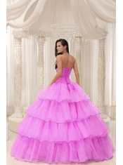 Rose Pink Sweetheart Beaded and Layers Ball Gown 15th Birthday Dresses Taffeta and Organza