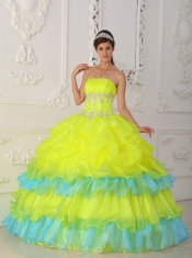 Strapless Ball Gown Organza Yellow Beadings and Ruffles Lace-up Spring Quinceanera Dresses