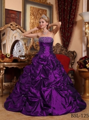 Sweet 16 Dresses In Eggplant Purple A-line Strapless Floor-length Taffeta Beading