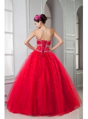 Sweetheart Beadings Red Ball Gown Lace-up Tulle Best Quinceanera Dresses
