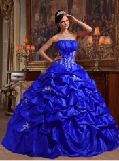 Taffeta Ruching Royal Blue Strapless Appliques Ball Gown Dress with Hande Made Flower