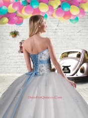 2014 Elegant Tulle White Quinceanera Gown with Beading and Appliques