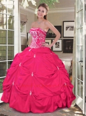 2014 Luxirious Hot Pink Quinceanera Dress with Embroidery and Pick-ups