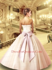 2015 Lovely Tulle Ivory Quinceanera Gown with Bowknot and Appliques