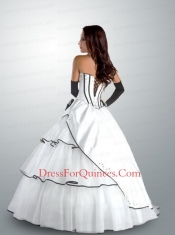 Cheap Strapless Organza and Taffeta White Quinceanera Gown with Beading