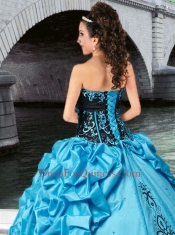 Cheap Sweetheart Embroidery Quinceanera Dress in Blue and Black with Beading and Pick Ups for 2015