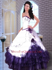 Embroidery White and Purple Organza Quinceanera Dress with Hand Made Flowers