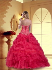 2014 Beautiful Sweetheart Quinceanera Dress with Hand Made Flower and Appliques