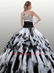 2014 Fashionable White and Black Quinceanera Dresses with Ruffles