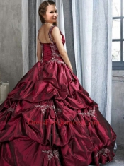 2014 Modern Wine Red Dress For Quinceanera with Appliques