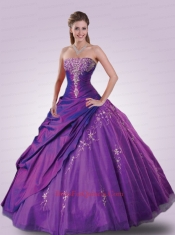 2014 Pretty Appliques and Ruffles Purple Dress for Quinceanera